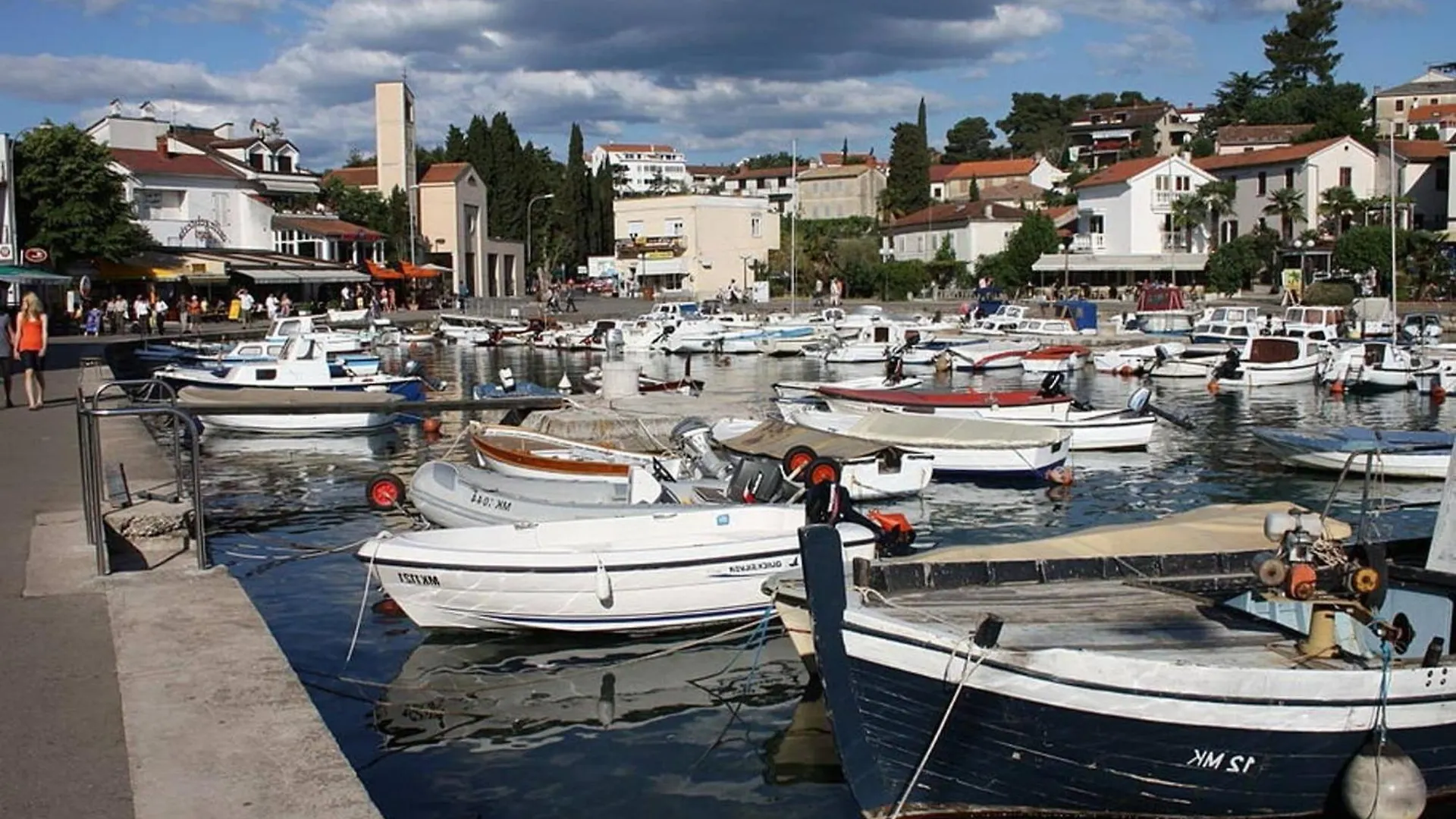 Cosy Apartment In Malinska Near Sea 0*,