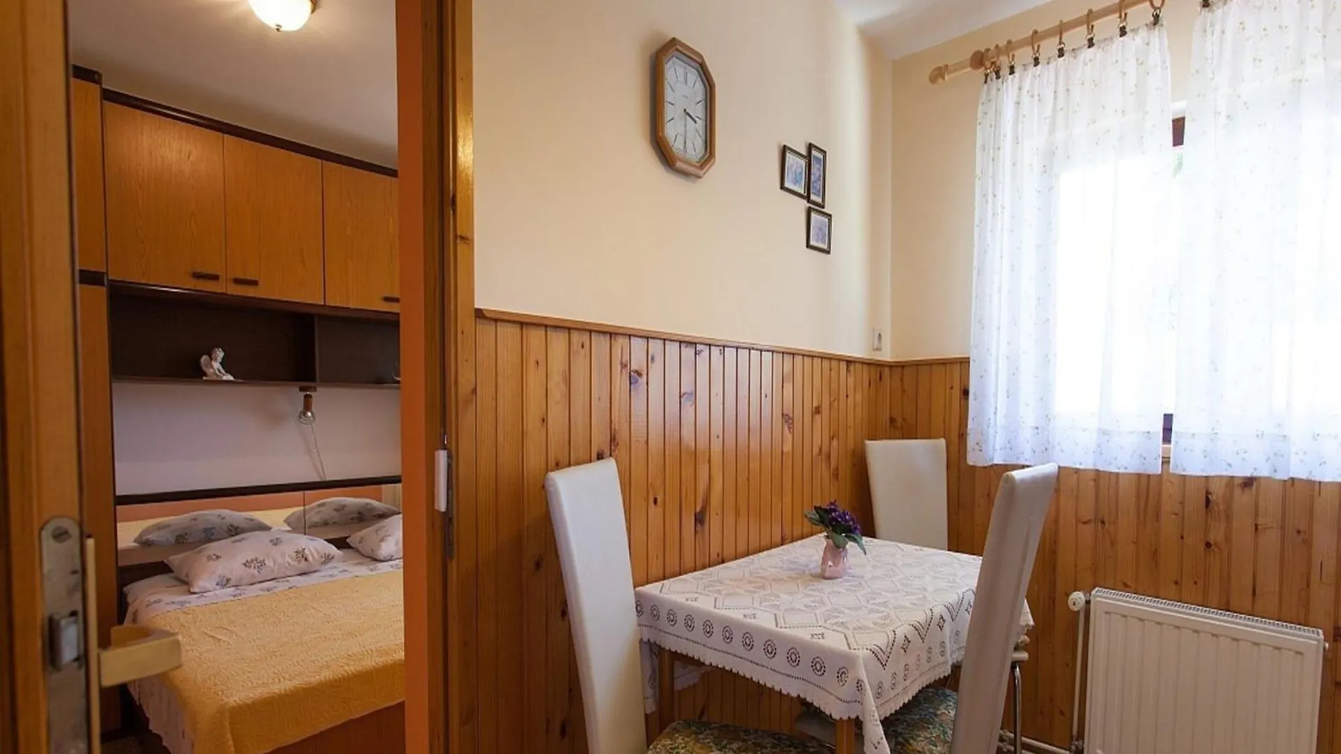 Cosy Apartment In Malinska Near Sea