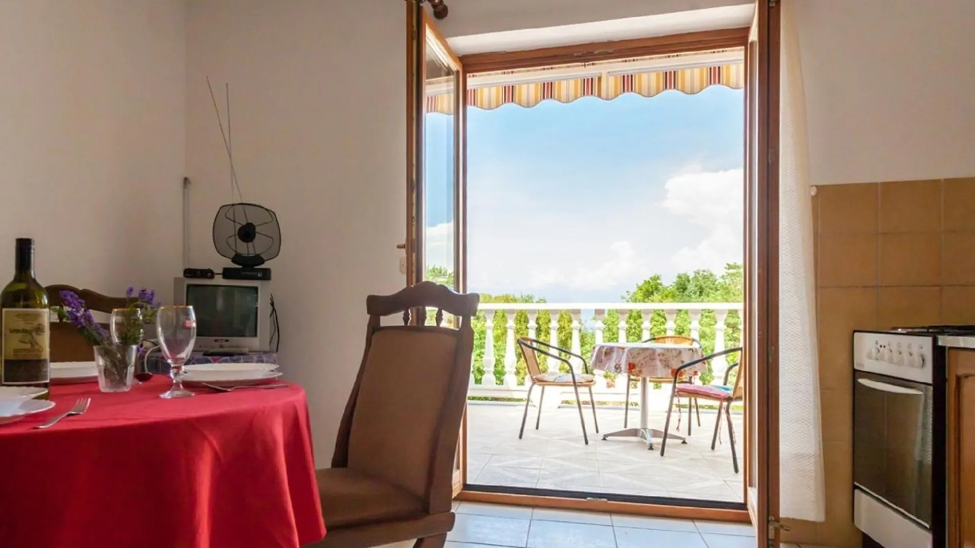 Cosy Apartment In Malinska Near Sea